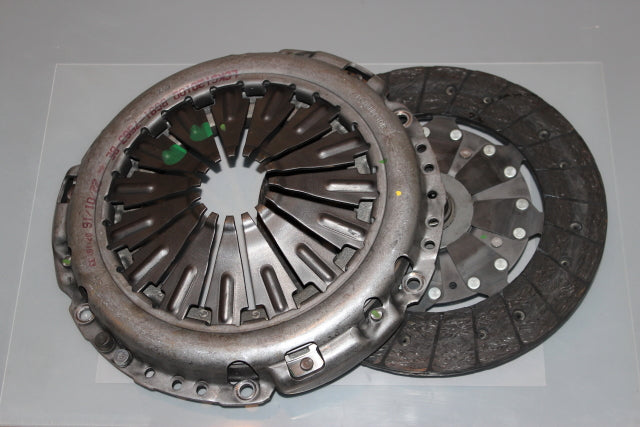 Ford Focus Clutch Pressure Plate and Disc 