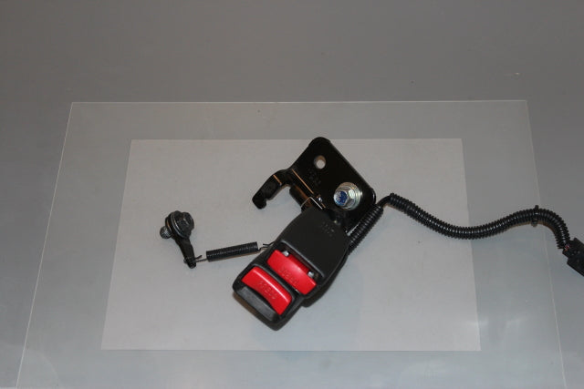 Honda Civic Seat Belt Buckle Lock Rear Passengers Side 
