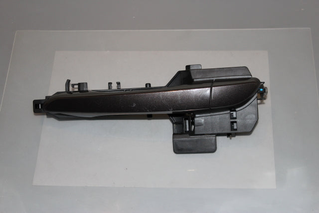 Hyundai Tucson Door Handle Outer Front Passengers Side (2016)