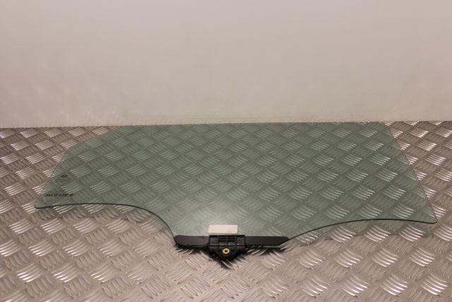 Hyundai Tucson Door Window Glass Rear Drivers Side (2016)