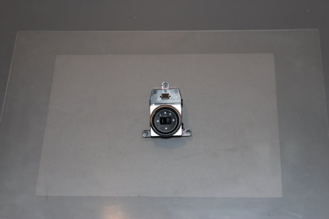 Hyundai i10 Door Mirror Control Switch (2016)