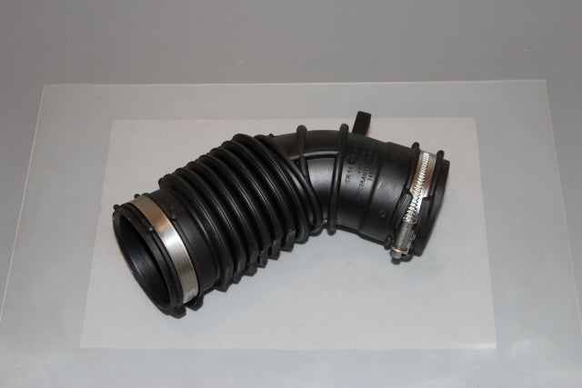 Renault Clio Air Feed Pipe from Airbox to Turbo (2016)