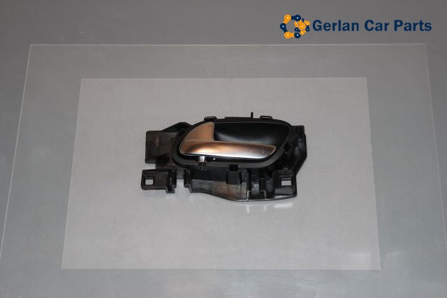 Peugeot 208 Door Handle Inner Front Passengers Side 