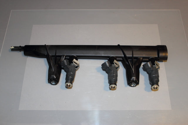 Peugeot 208 Fuel Injector (2014)
