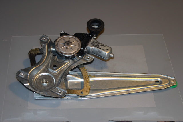 Toyota Yaris Window Regulator Rear Passengers Side 