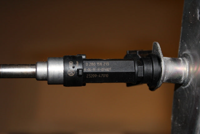 Toyota Auris Fuel Injector 