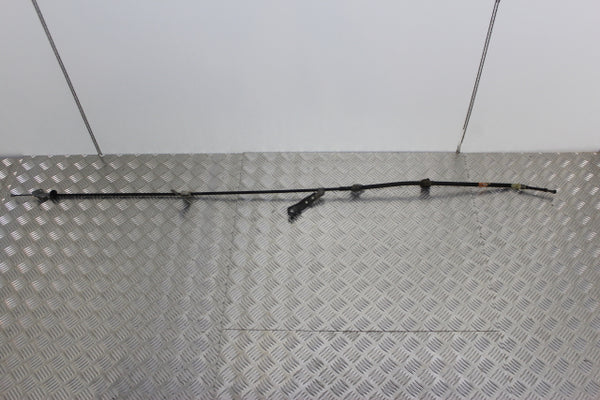 Toyota Auris Handbrake Cable R (2012) - 1