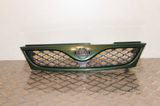Nissan Almera Bumper Grill (2001)