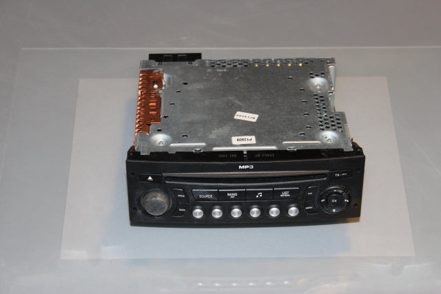 Peugeot 207cc Coupe CD Player 