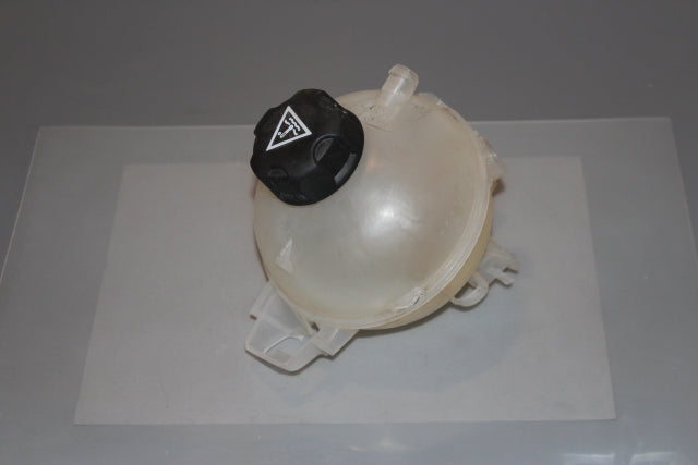 Citroen Picasso C4 Radiator Expansion Bottle (2015)