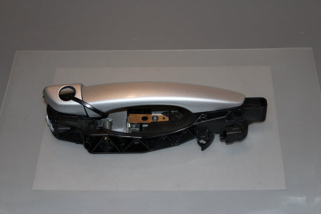 Citroen Picasso C4 Door Handle Outer Front Drivers Side (2015)