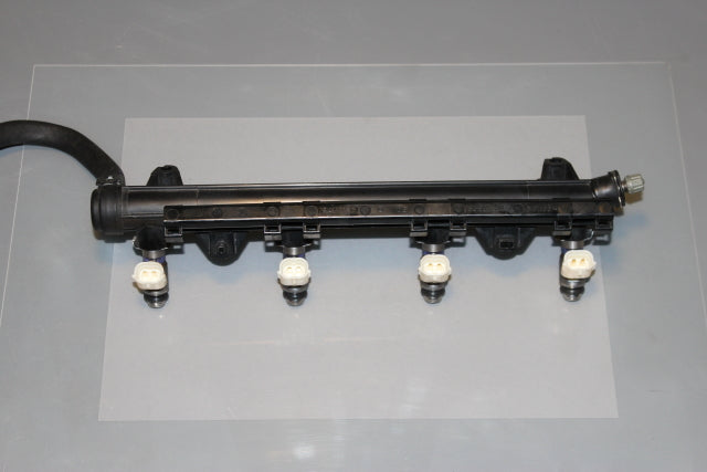 Volkswagen Golf Fuel Injector (2011)