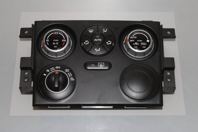 Suzuki Grand Vitara Heater Control Switch (2008)