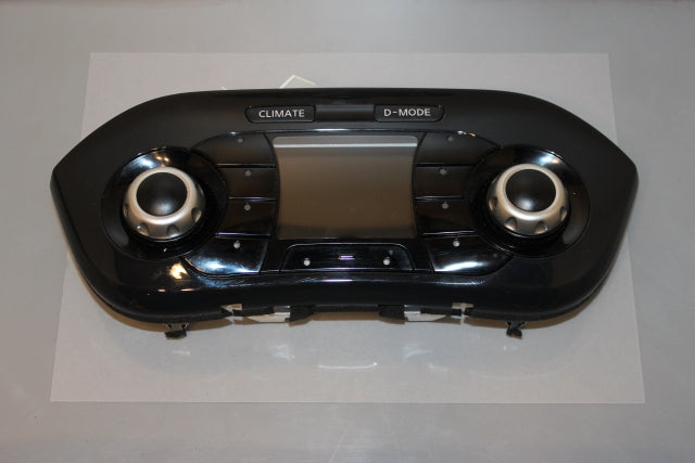 Nissan Juke Heater Control Switch 