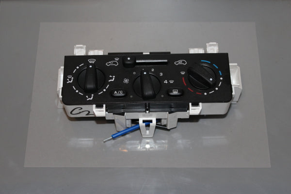 Citroen C2 Heater Control Switch (2008) - 1