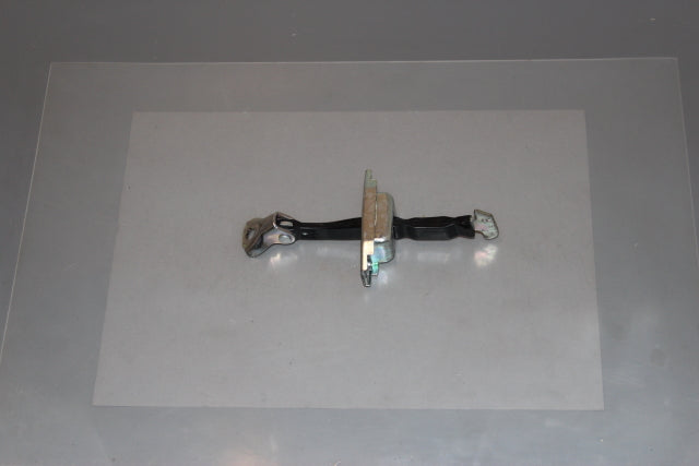 Toyota Yaris Door Check Strap Front Passengers Side (2012)