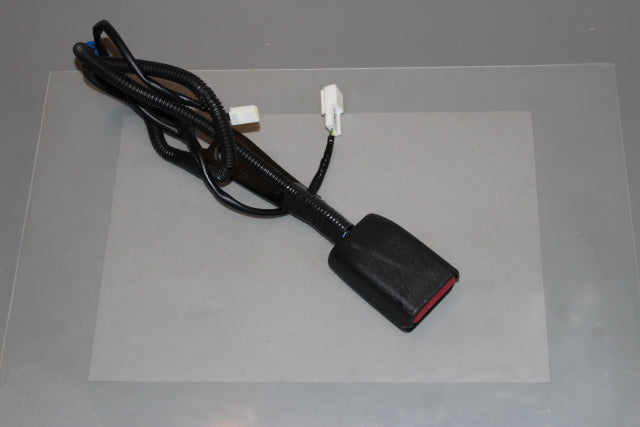 Toyota Yaris Seat Belt Buckle Lock Front Passengers Side (2012)