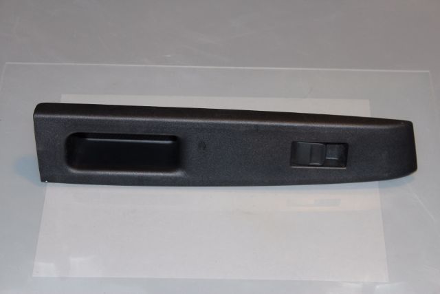 Toyota Yaris Window Switch Rear Drivers Side 