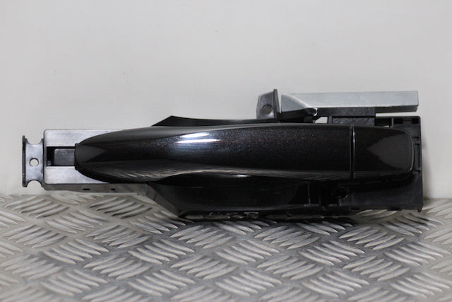 Nissan Qashqai Door Handle Outer Rear Passengers Side 