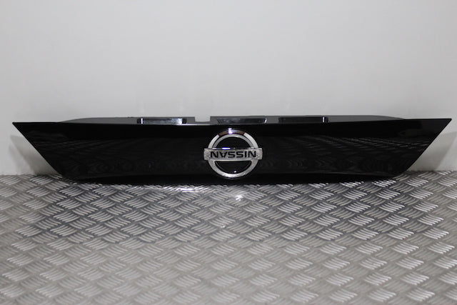 Nissan Qashqai Tailgate Boot Handle 