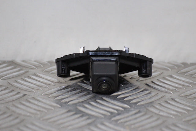 Nissan Qashqai Parking Sensor Camera 