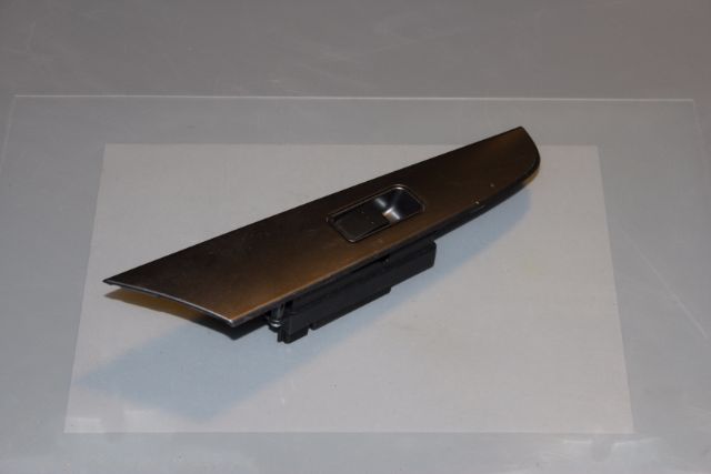 Mazda Mazda3 Window Switch Rear Passengers Side 