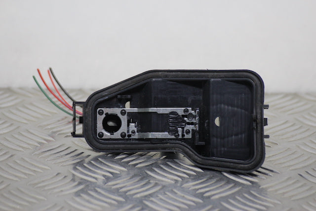 Nissan Qashqai Tail Lamp Bulb Holder Drivers Side 