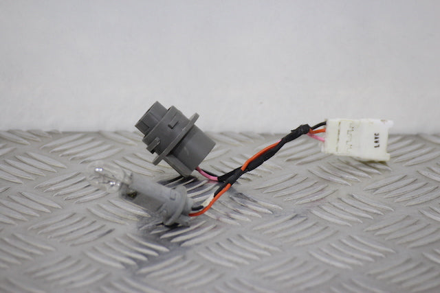 Hyundai i30 Tail Lamp Bulb Holder Drivers Side 