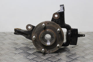 Hyundai i30 Stub Axle with Hub and Bearing Front Passengers Side (2010)