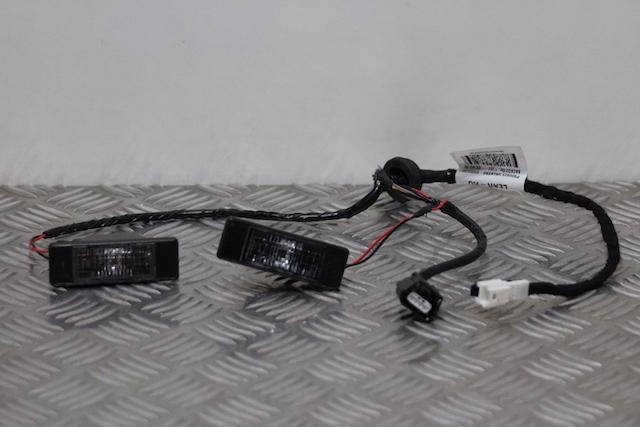 Nissan Qashqai Number Plate Light Passengers Side 