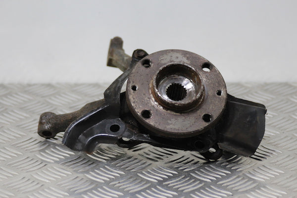Fiat Cinquecento Stub Axle with Hub and Bearing Front Passengers Side (1996) - 1