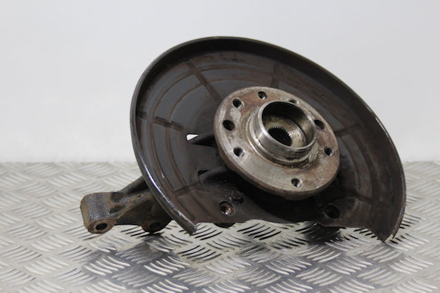 Opel Meriva Stub Axle with Hub and Bearing Front Passengers Side 