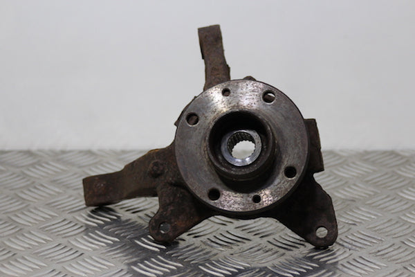 Renault Scenic Stub Axle with Hub and Bearing Front Passengers Side (2003) - 1