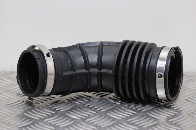 Nissan Qashqai Air Feed Pipe from Airbox to Turbo 