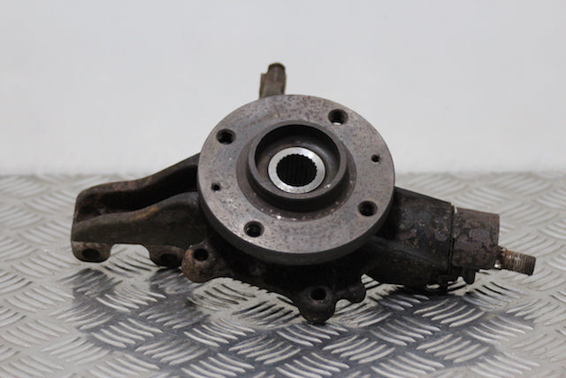 Peugeot 307 Stub Axle with Hub and Bearing Front Passengers Side 