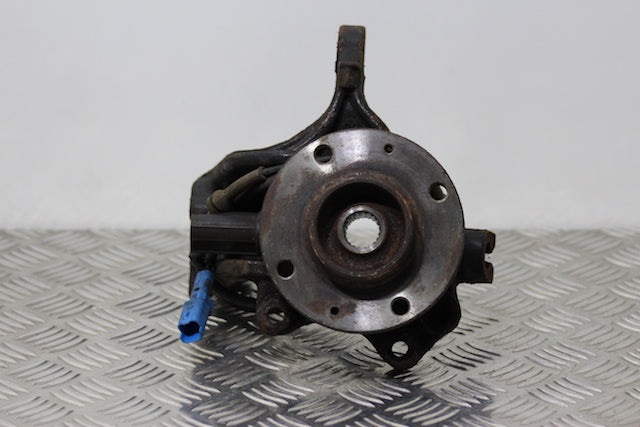 Peugeot 207 Stub Axle with Hub and Bearing Front Passengers Side (2012)