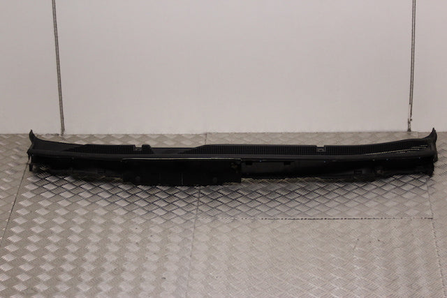Nissan Qashqai Windscreen Panel 