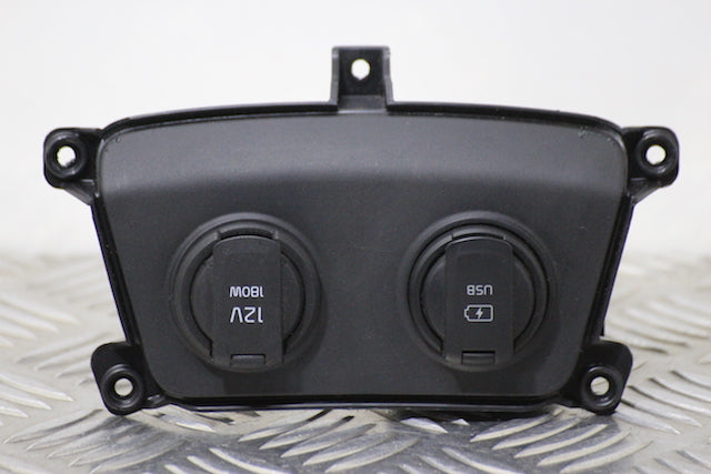Kia Sportage Power Socket Outlet (2016)