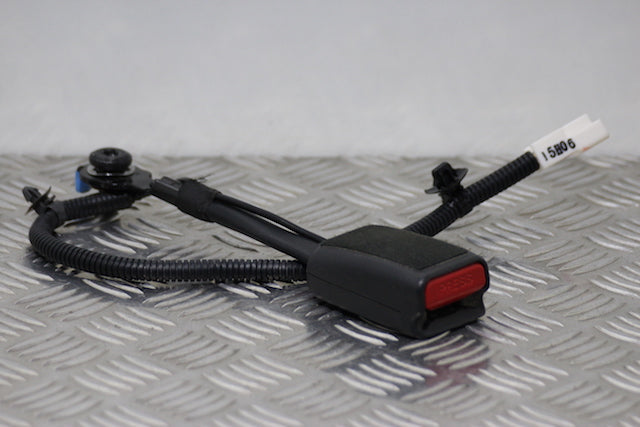 Kia Sportage Seat Belt Buckle Lock Front Passengers Side 