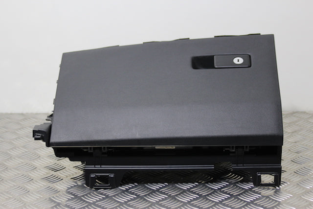 Kia Sportage Glove Box 