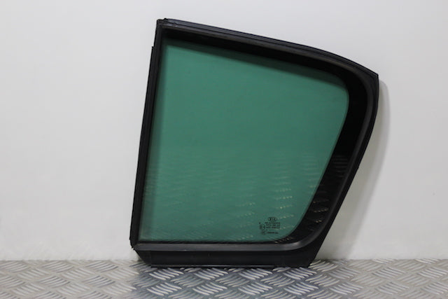 Kia Sportage Door Quarter Window Glass Rear Passengers Side 