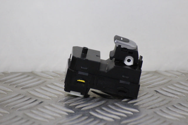 Kia Sportage Window Switch Rear Drivers Side 