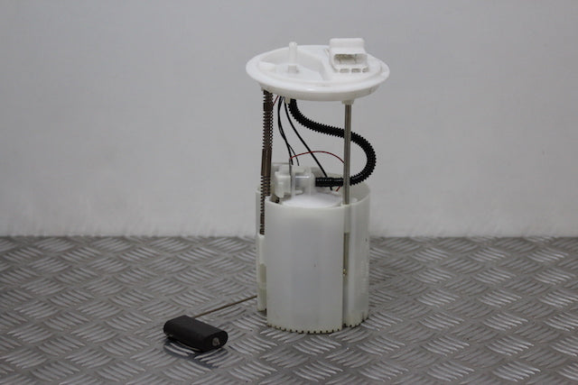 Opel Meriva Fuel Pump 