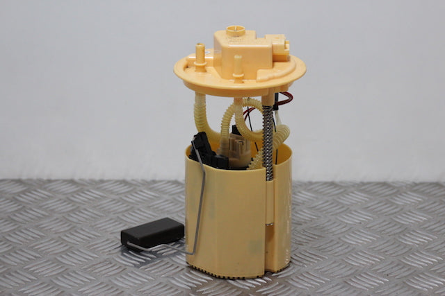 Opel Corsa Fuel Pump 