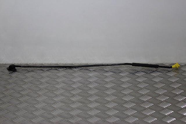 Kia Sportage Bonnet Stay 