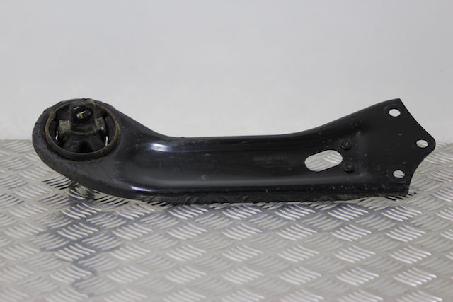 Kia Sportage Control Arm Trailing Arm Rear Passengers Side 
