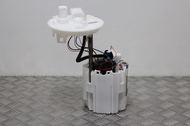 Opel Astra Fuel Pump 