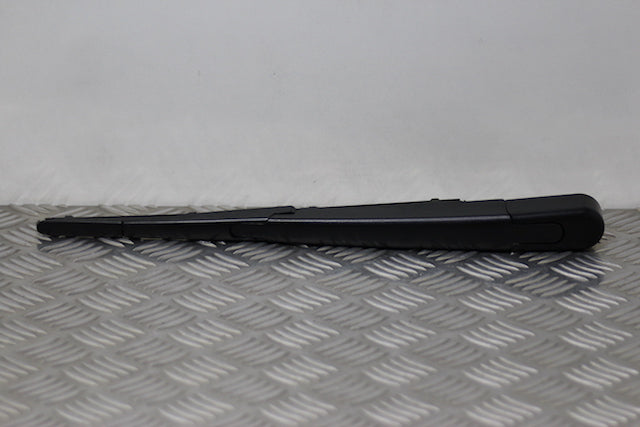 Kia Sportage Wiper Arm Rear 