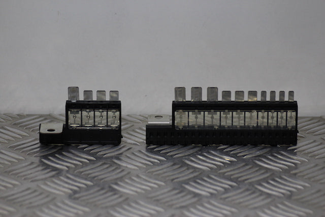 Kia Sportage Battery Fuse Board 