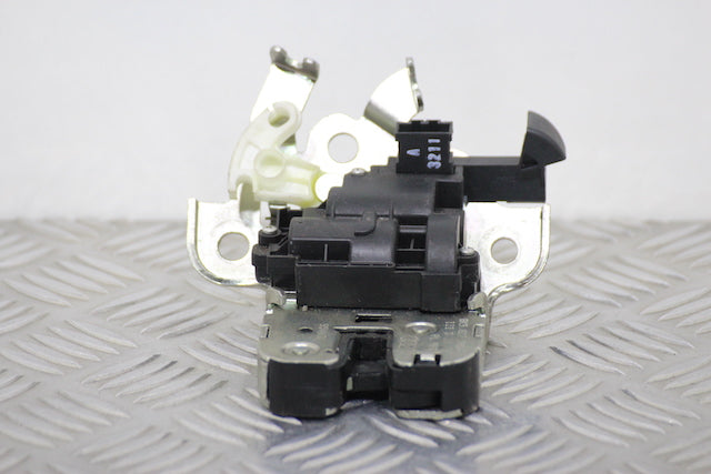 Audi A3 Tailgate Boot Lock (2011)